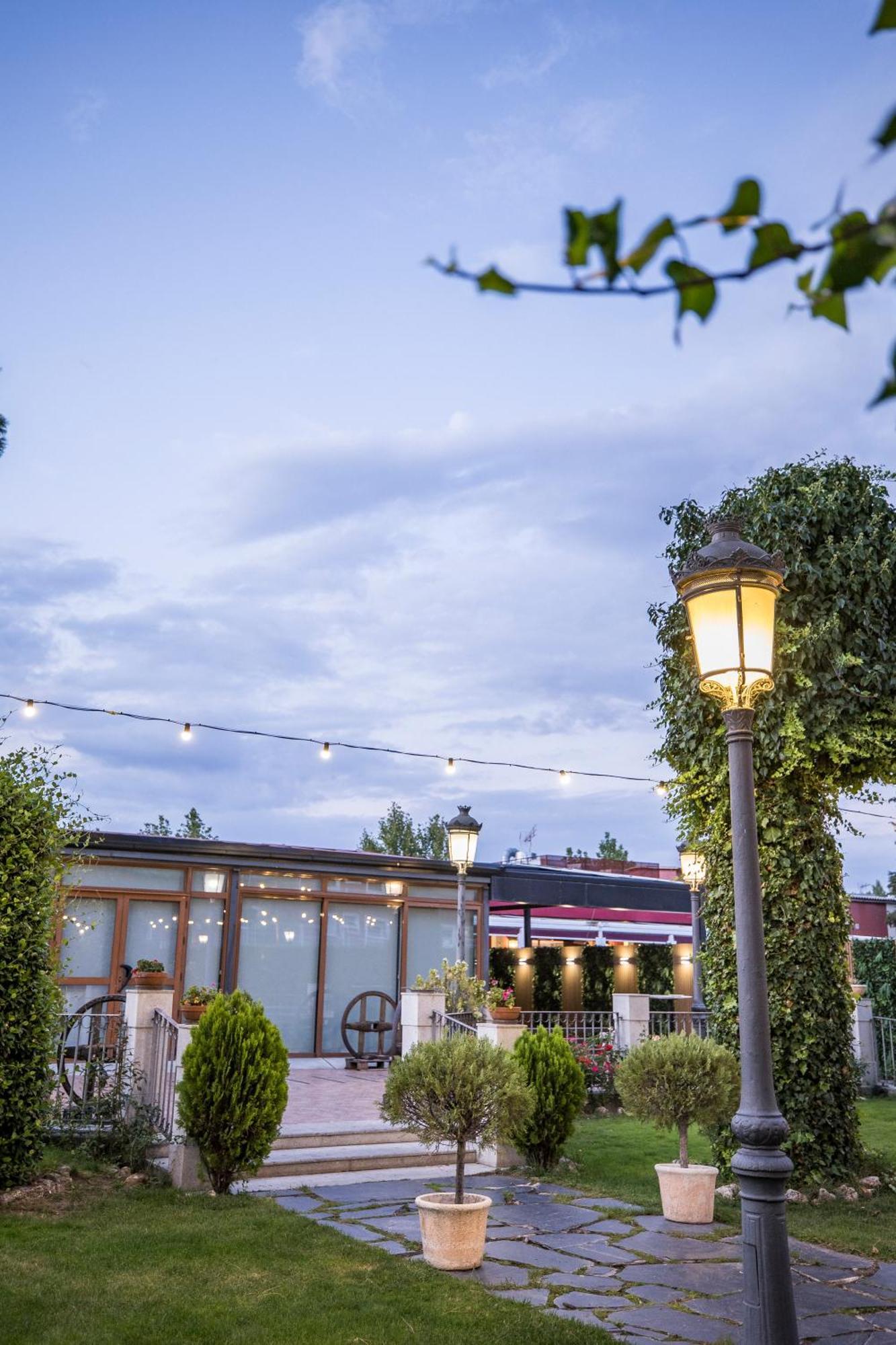 Hotel Casa Jose Diaz San Agustín de Guadalix Eksteriør bilde